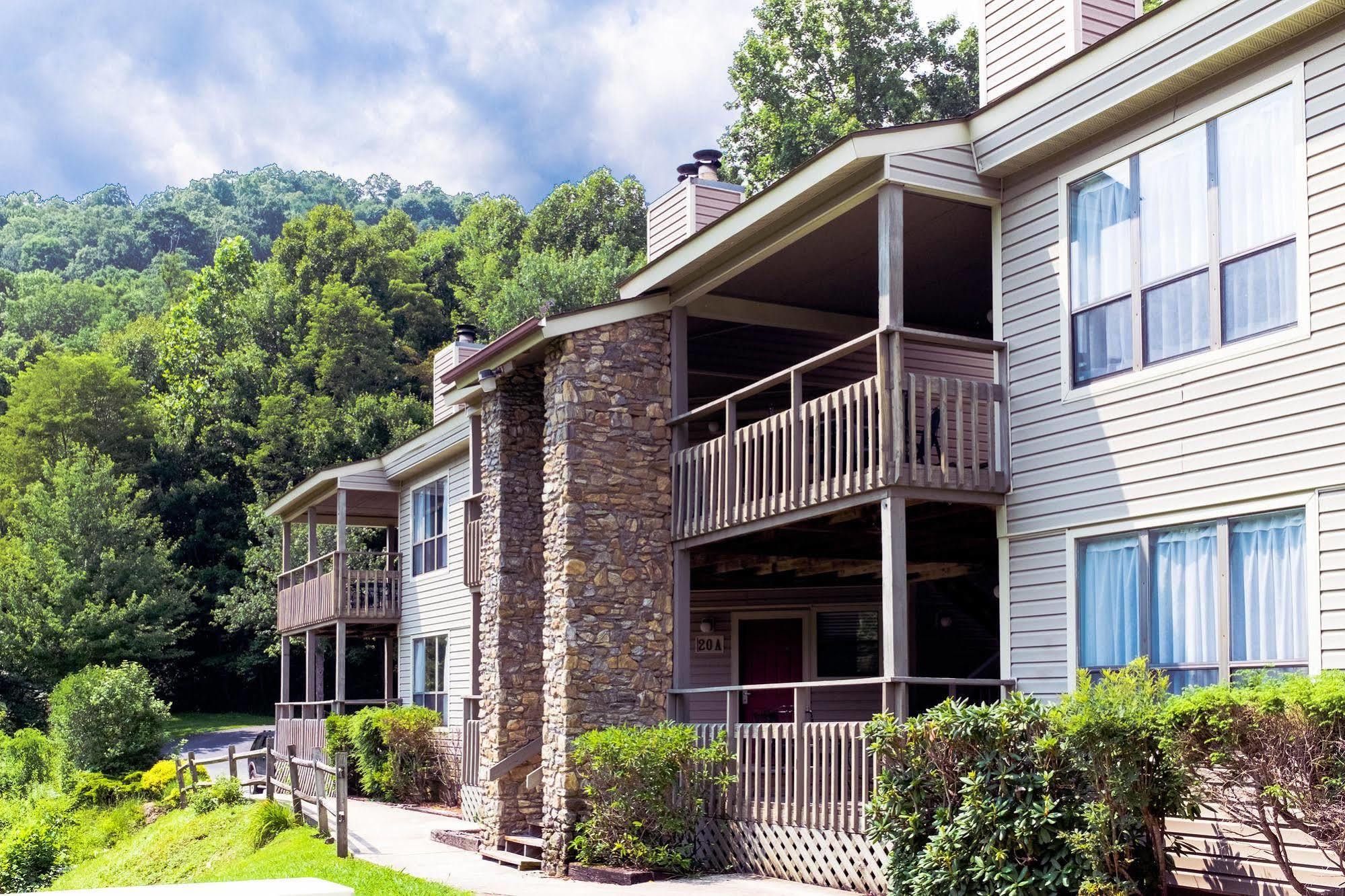 Peppertree Maggie Valleyアパートホテル エクステリア 写真
